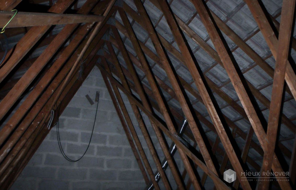 Travaux d'isolation toiture intérieur sans sous toiture